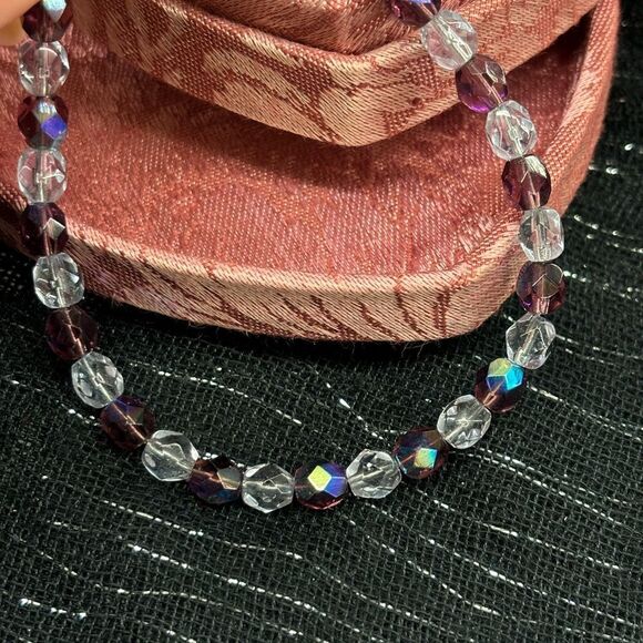 Vintage Purple and Iridescent Beaded Bracelet & Pink Heart Box - Picture 6 of 9